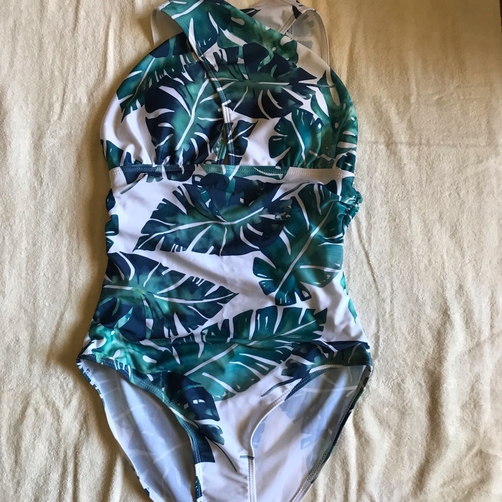 One piece swimsuit